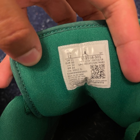 Nike Jordan 1 Low Pine Green (Used, Size 12) - Picture 5 of 6